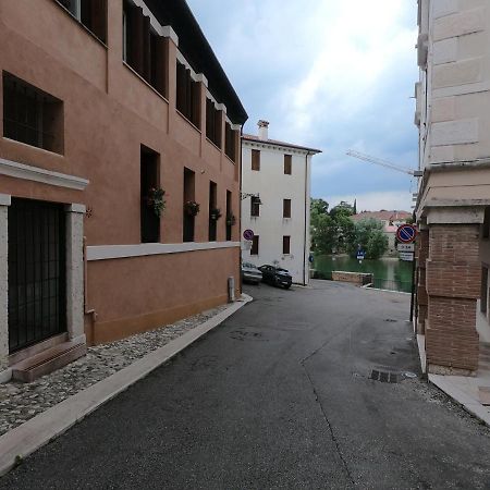Appartement Al Vecchio Porto à Bassano del Grappa Extérieur photo